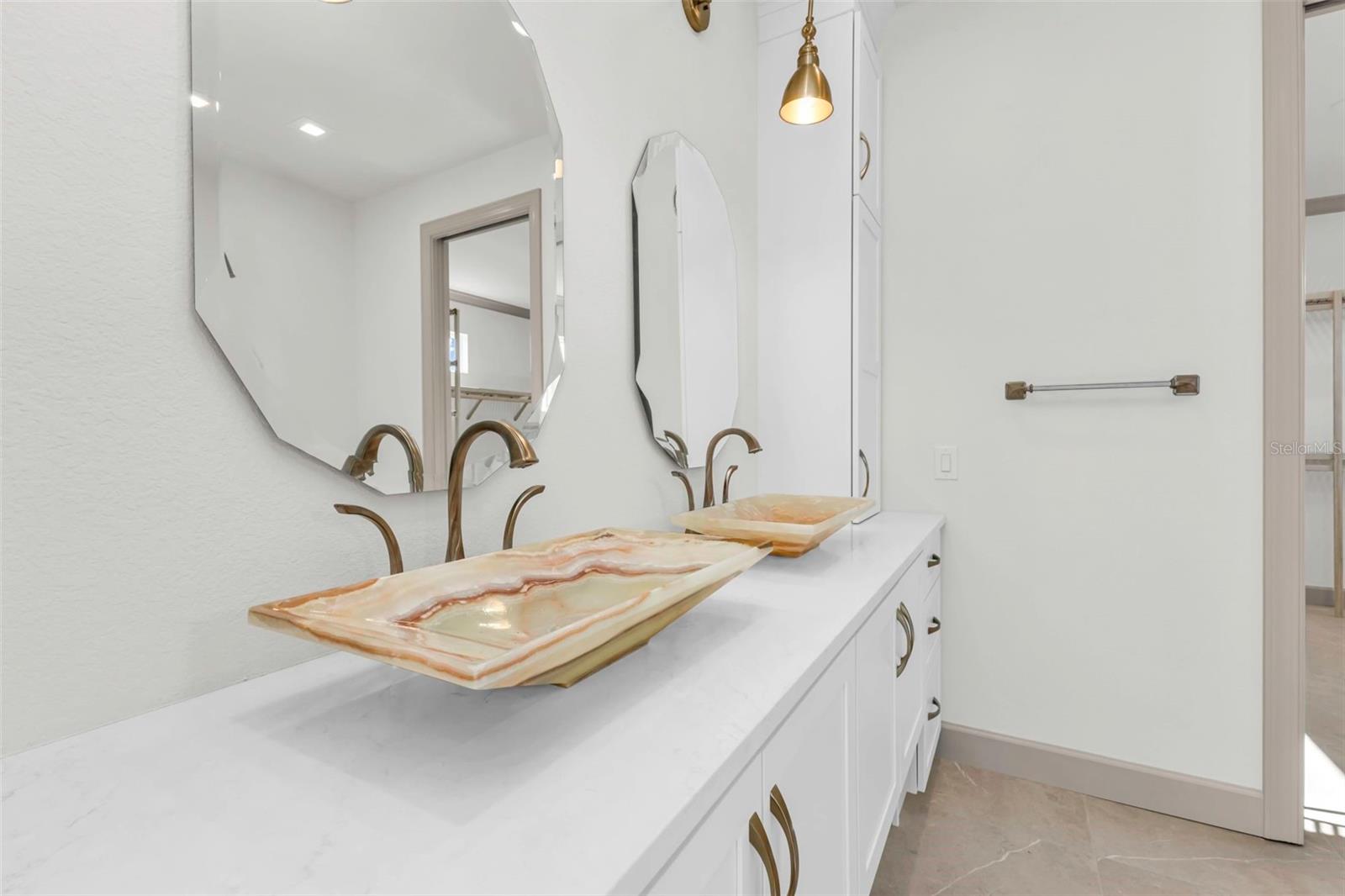 Image 24 of 56 For 735 Santa Margerita Lane