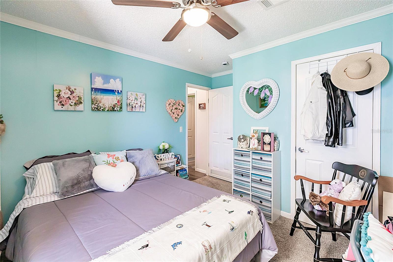 Image 14 of 40 For 21 Rotterdam Drive