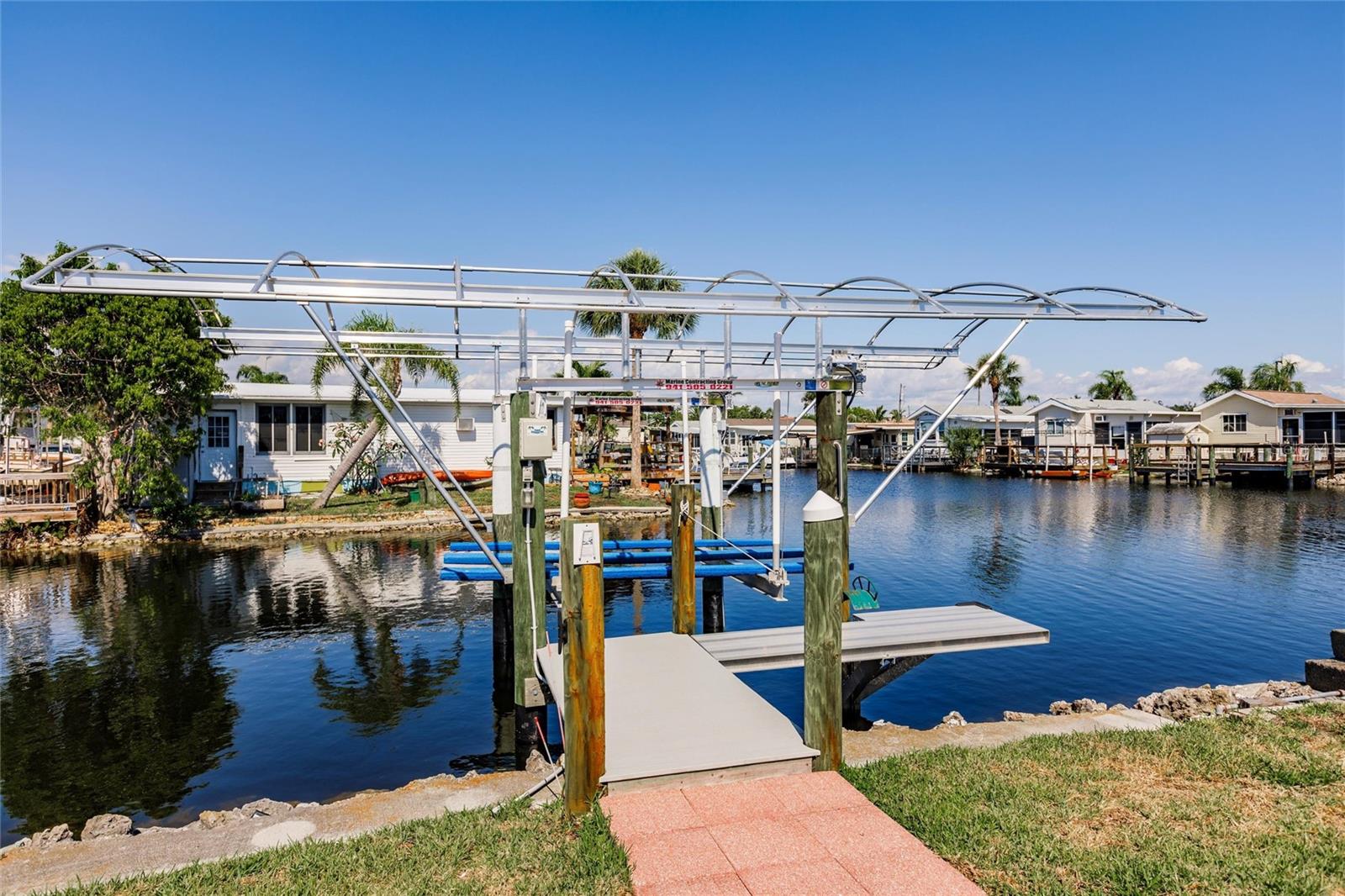 Image 24 of 40 For 21 Rotterdam Drive