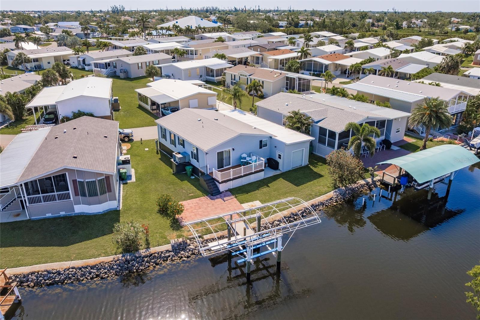 Image 26 of 40 For 21 Rotterdam Drive