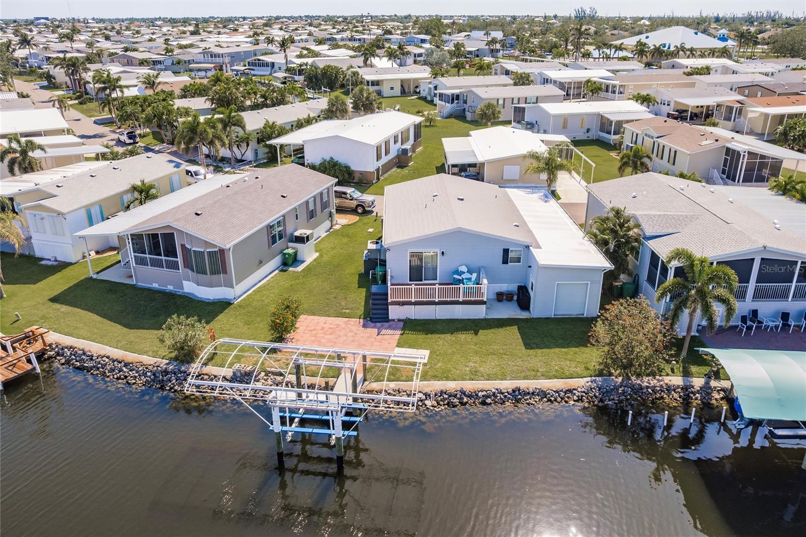 Image 27 of 40 For 21 Rotterdam Drive