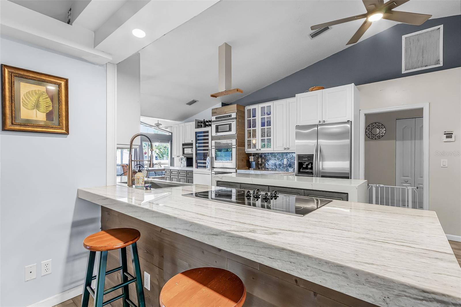 Image 11 of 28 For 211 47th Street