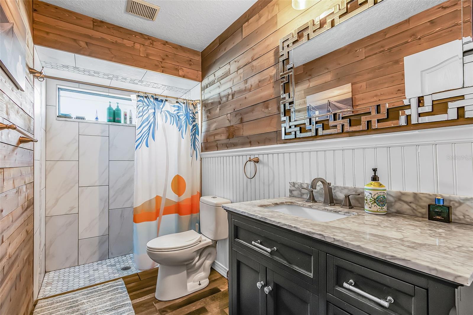 Image 19 of 28 For 211 47th Street