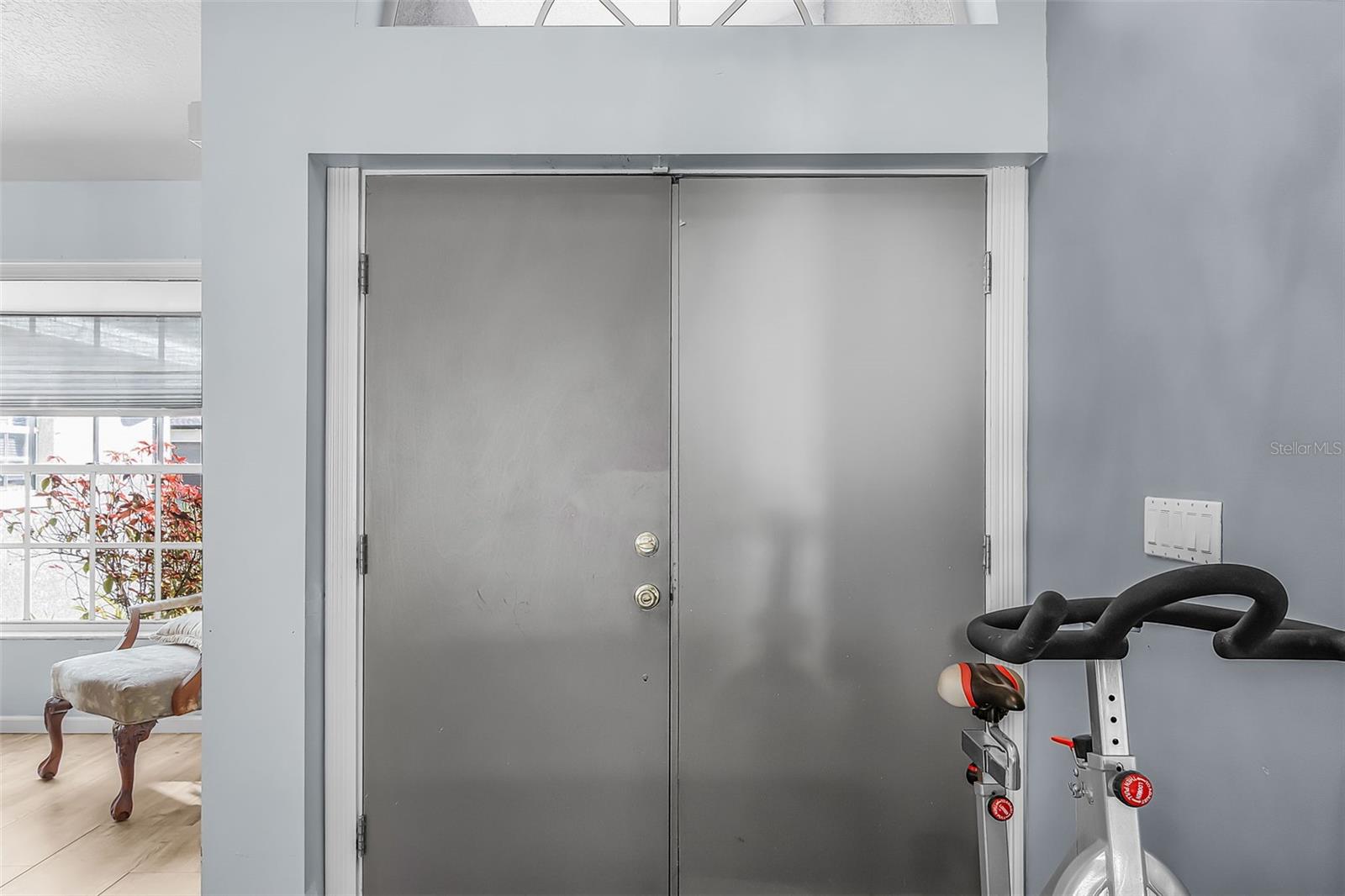 Image 6 of 28 For 211 47th Street