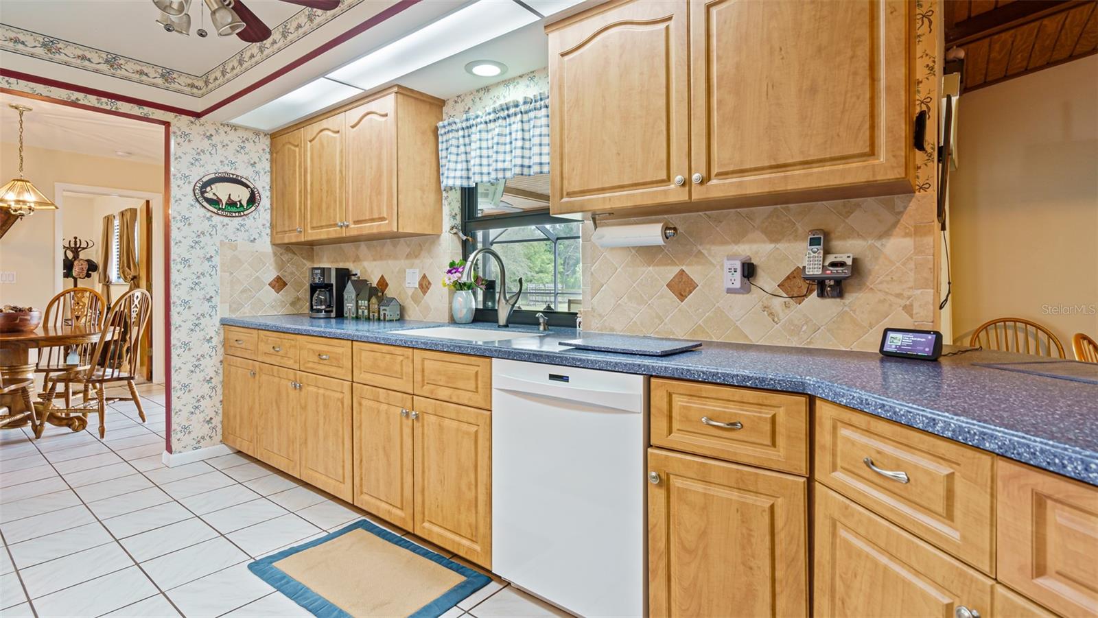 Image 11 of 45 For 8150 Dosonte Lane