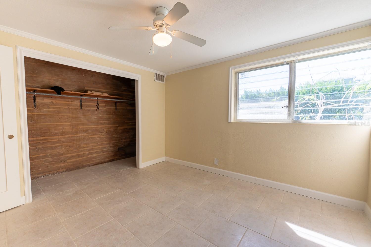 Image 9 of 29 For 410 Charlotte Avenue