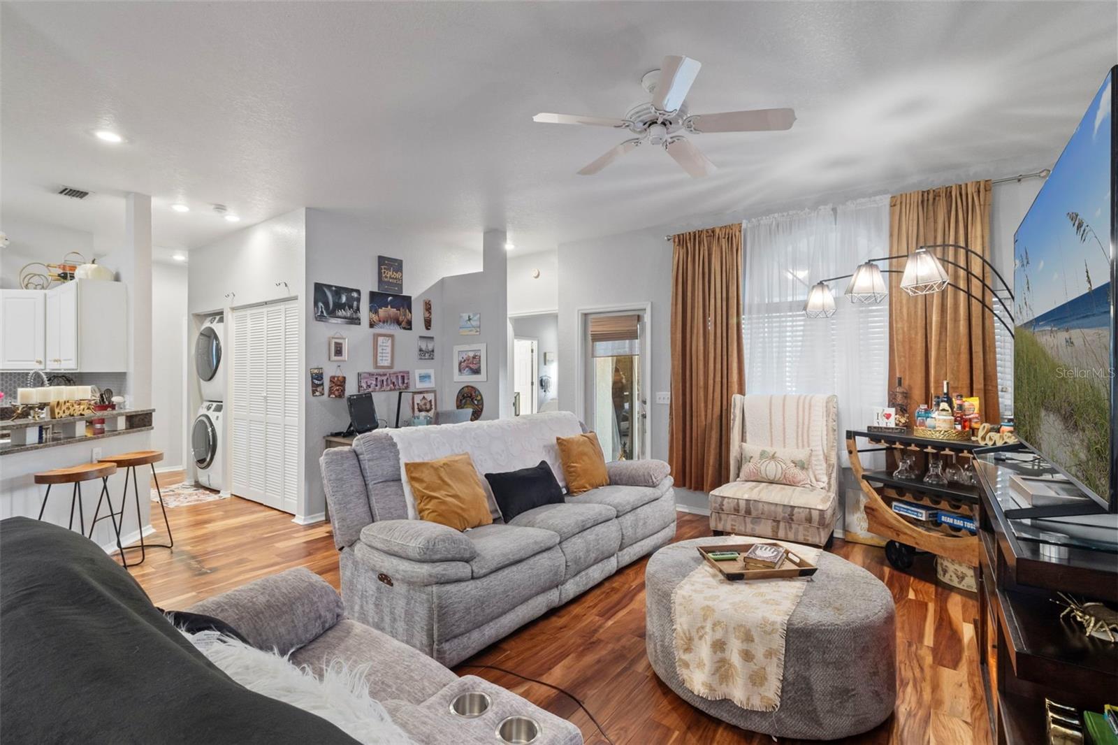 Image 18 of 48 For 12224 Winding Woods Way