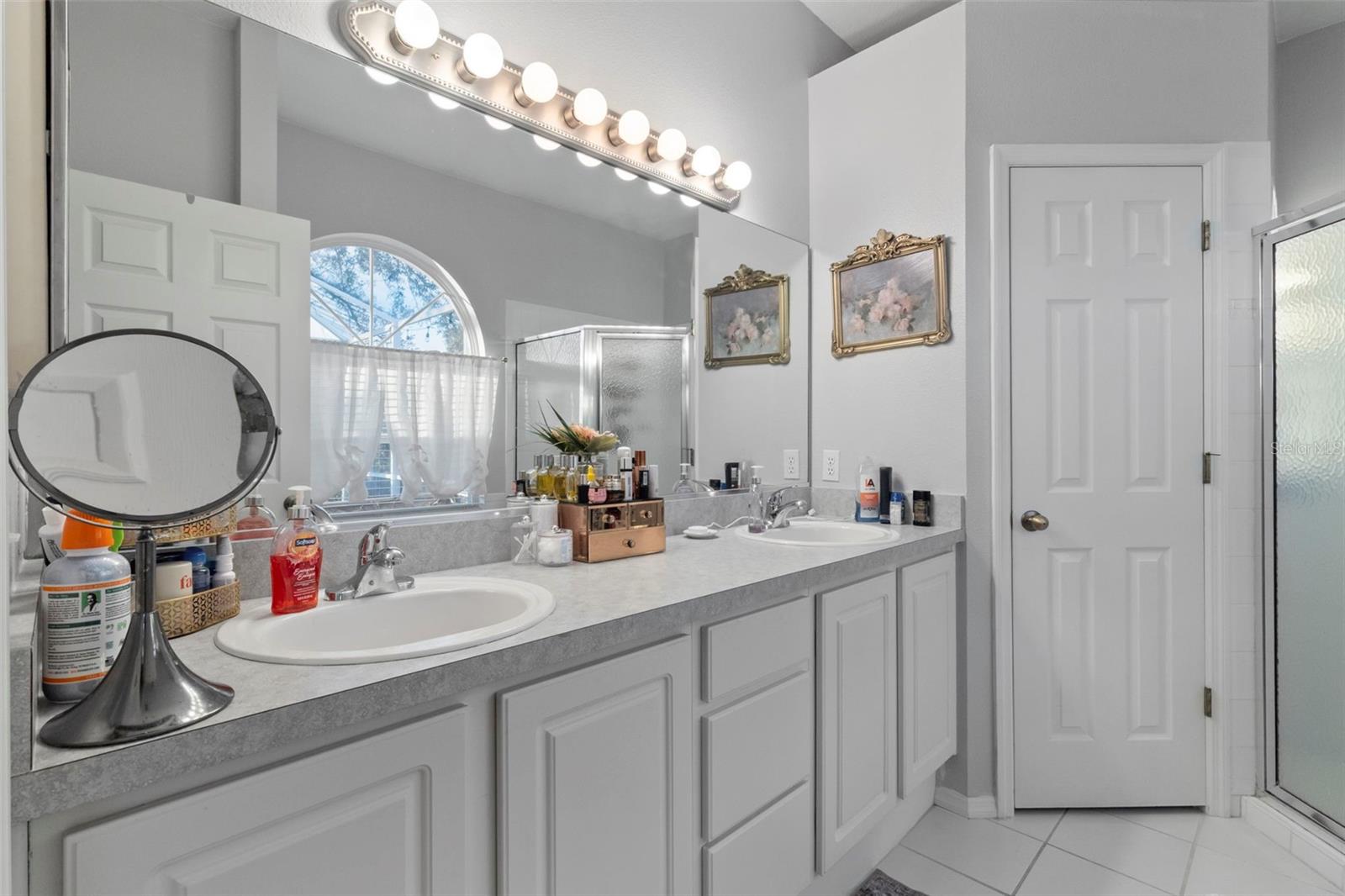 Image 29 of 48 For 12224 Winding Woods Way