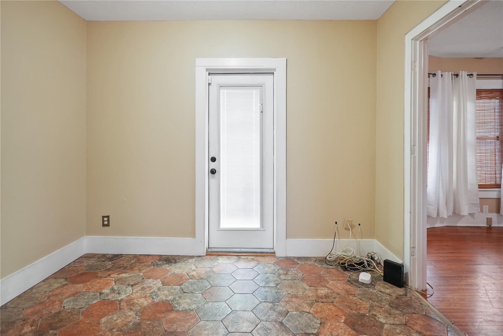 Image 14 of 28 For 1013 Magnolia Drive