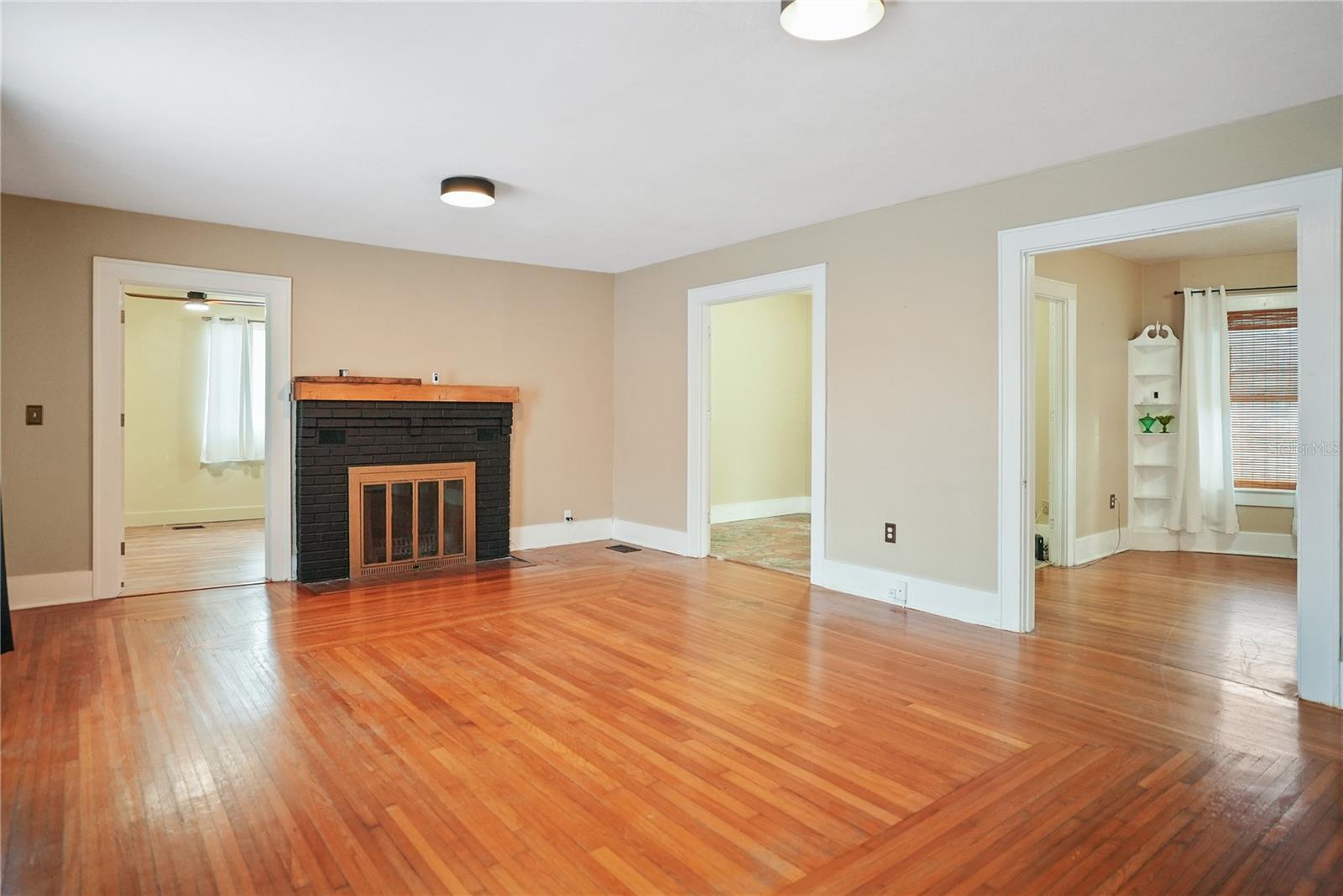 Image 7 of 28 For 1013 Magnolia Drive