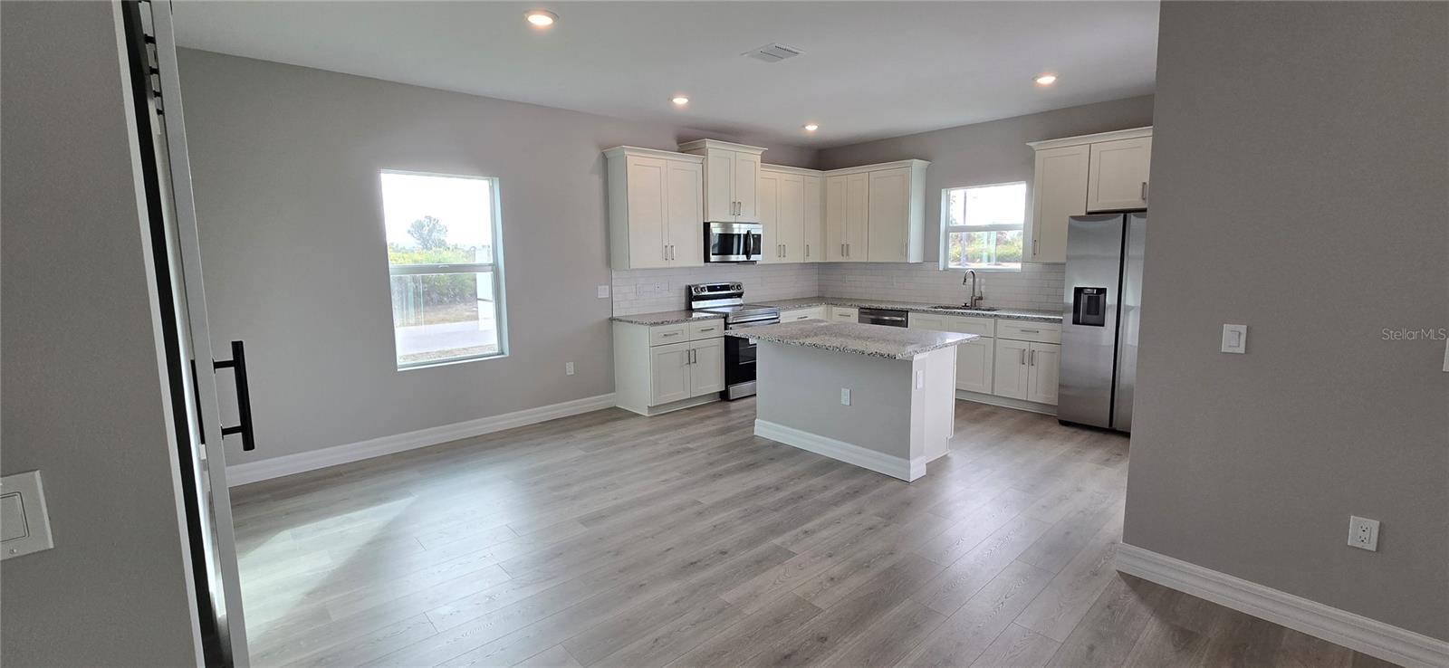 Image 20 of 23 For 203 Wright Drive