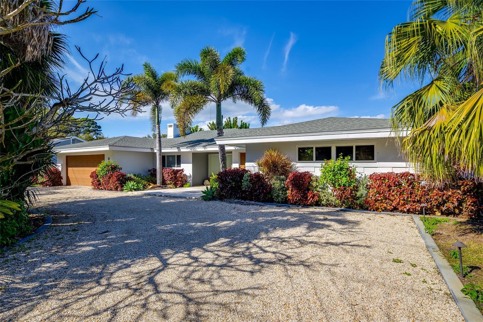 Image 2 of 38 For 801 Pinellas Point Drive S