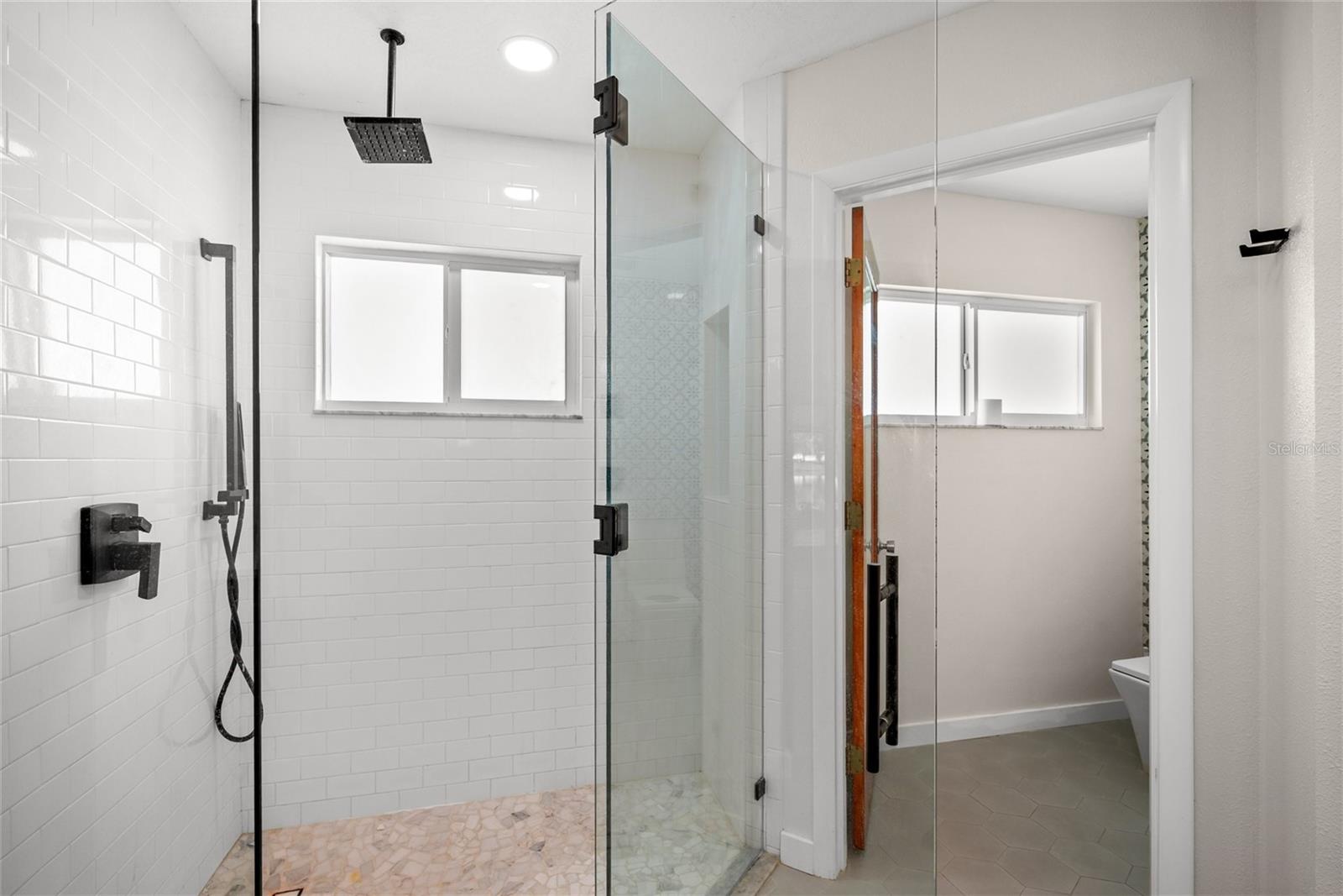 Image 21 of 38 For 801 Pinellas Point Drive S