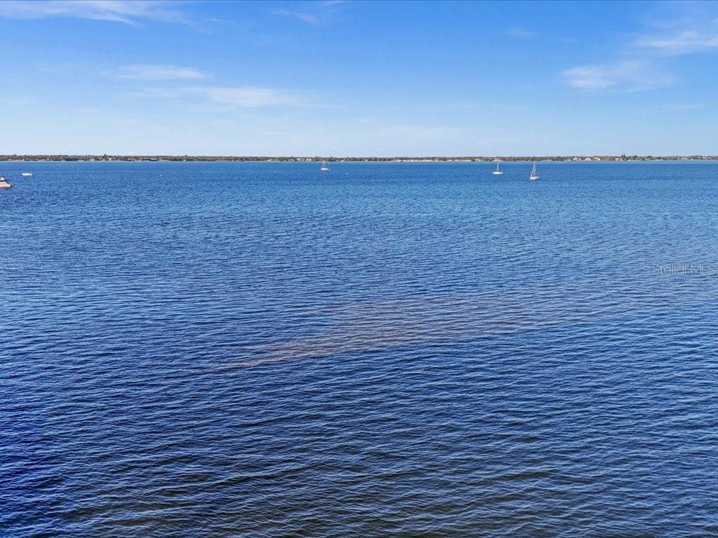 Image 33 of 50 For 200 Harbor Walk Drive 233