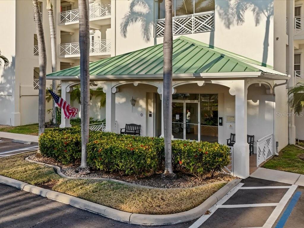 Image 38 of 50 For 200 Harbor Walk Drive 233