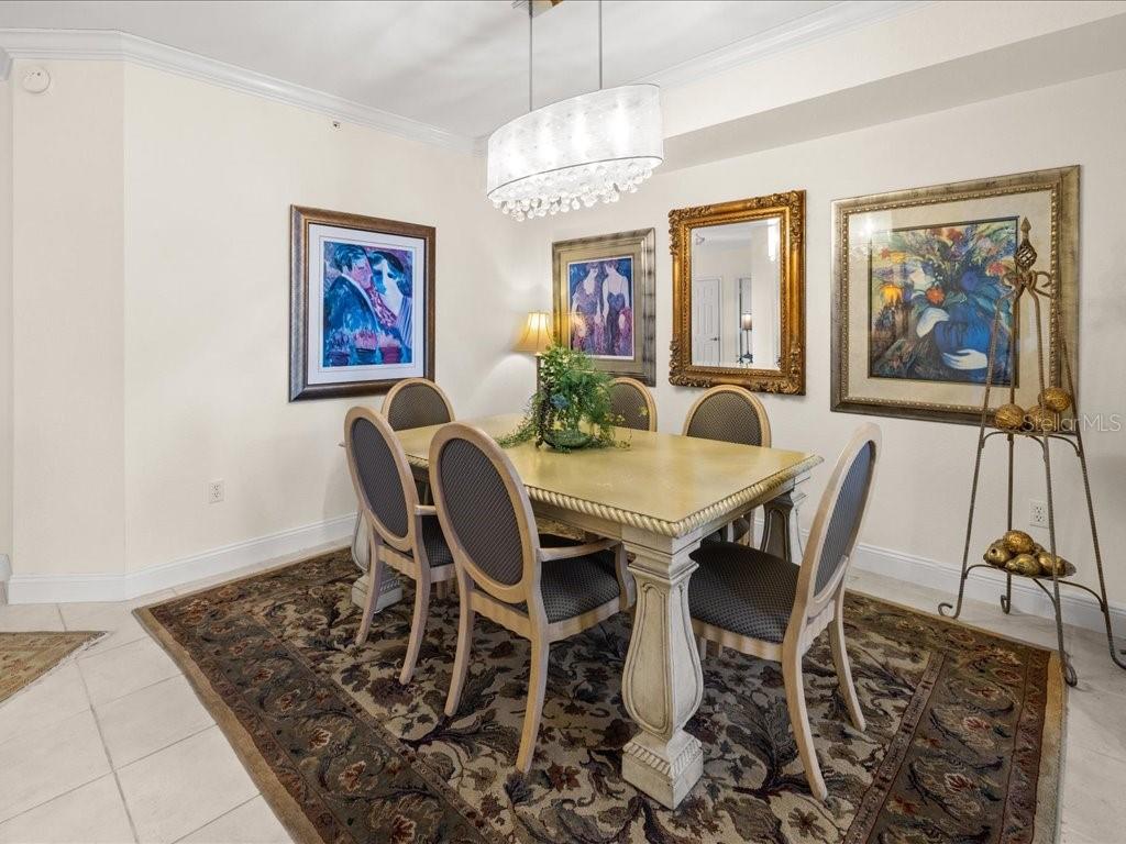 Image 5 of 50 For 200 Harbor Walk Drive 233