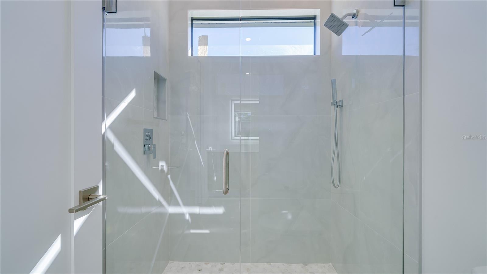 Image 21 of 37 For 1309 Wagner Avenue