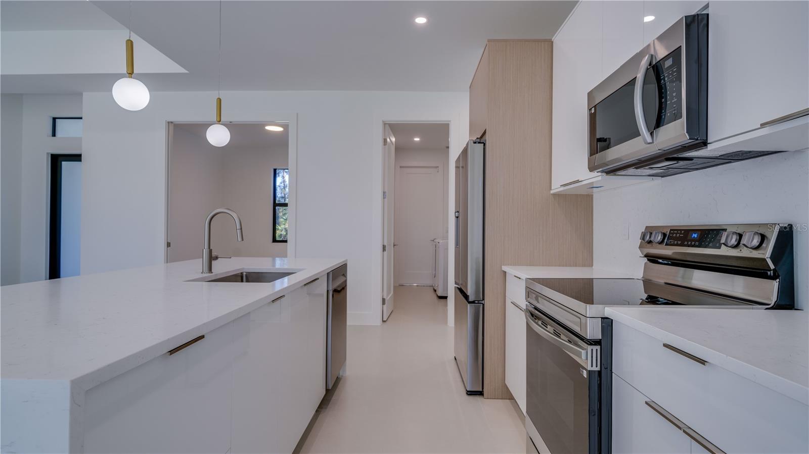 Image 6 of 37 For 1309 Wagner Avenue