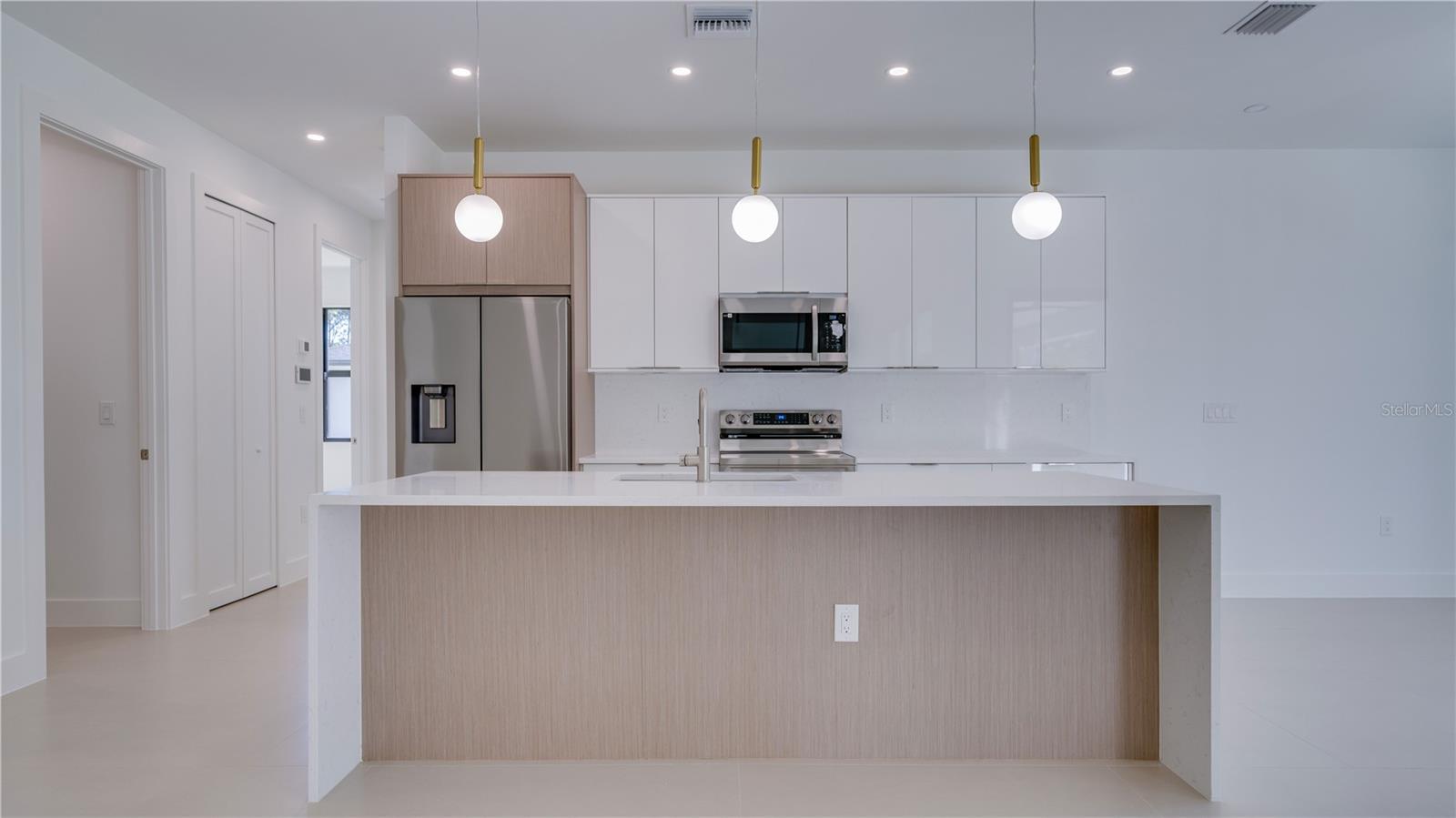 Image 7 of 37 For 1309 Wagner Avenue