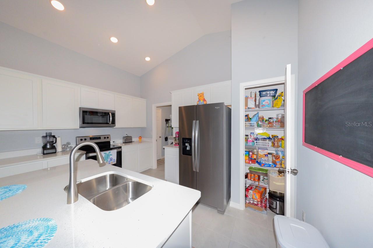 Image 15 of 42 For 25548 Prada Drive