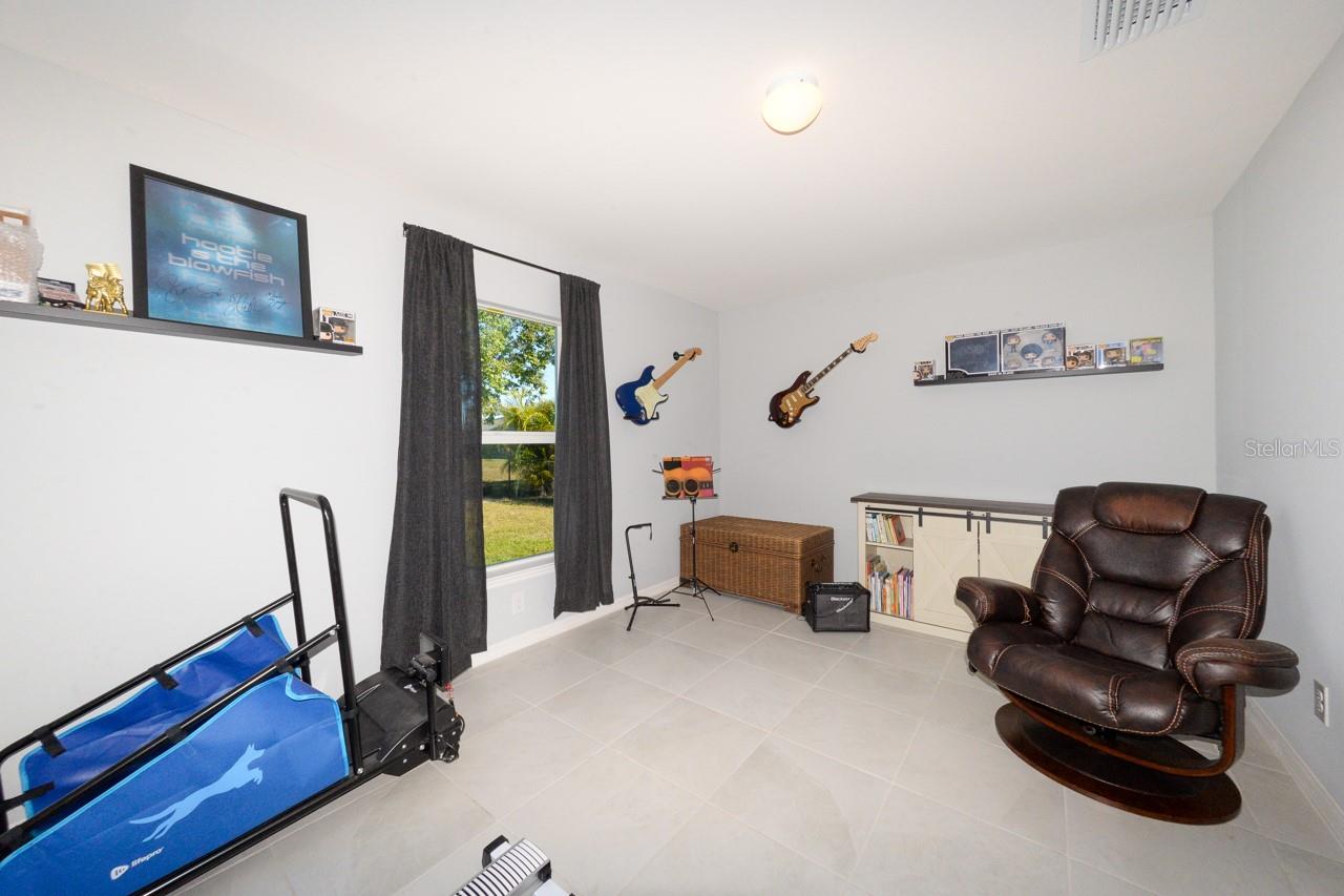 Image 25 of 42 For 25548 Prada Drive