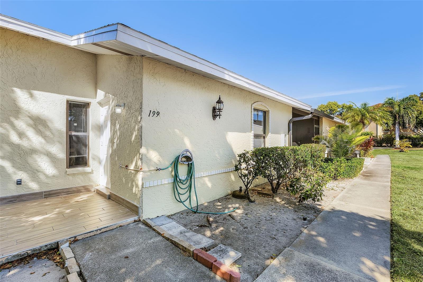 Image 10 of 27 For 1518 Courtyards Lane 199