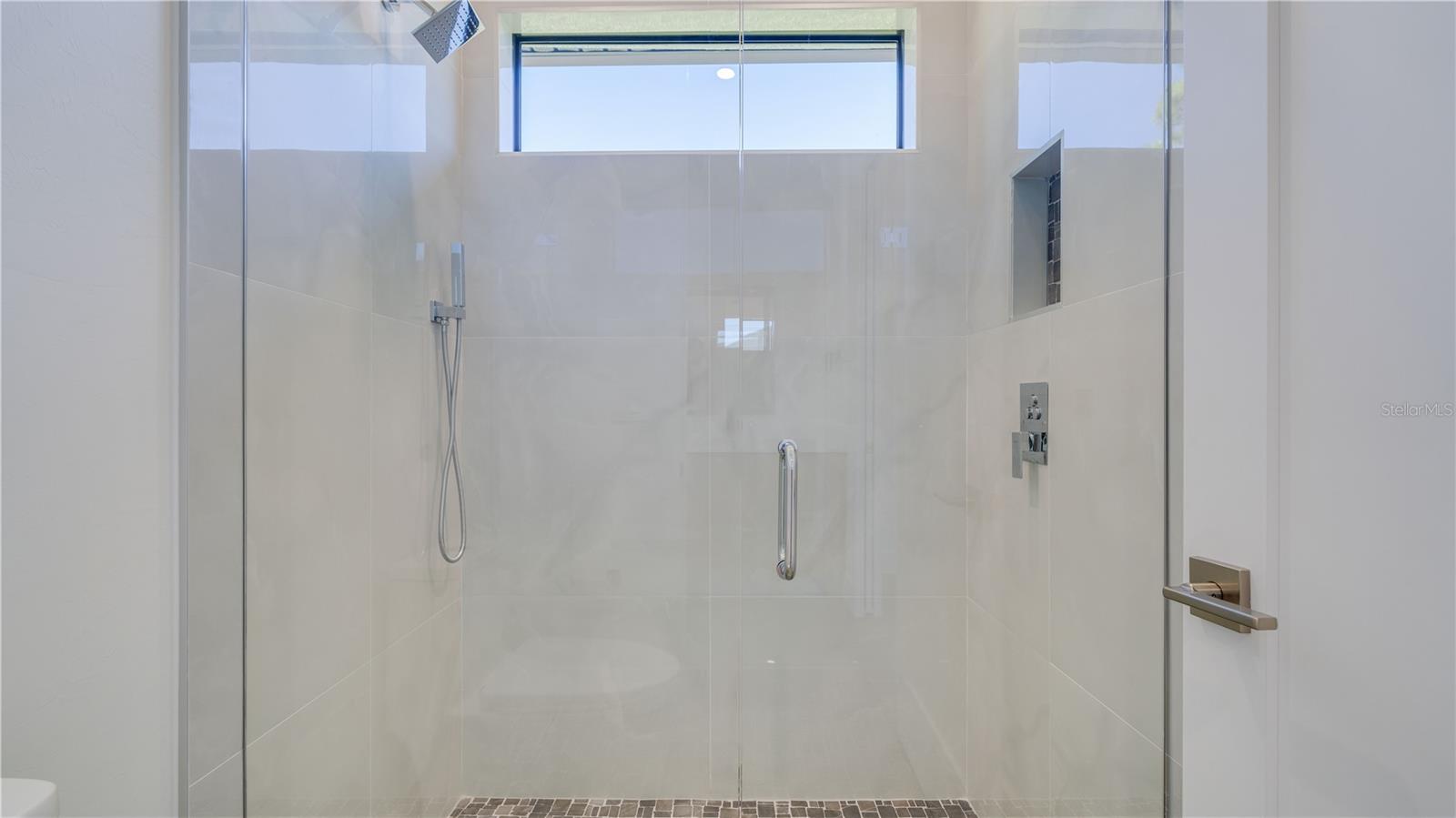 Image 22 of 36 For 3416 13th Street W