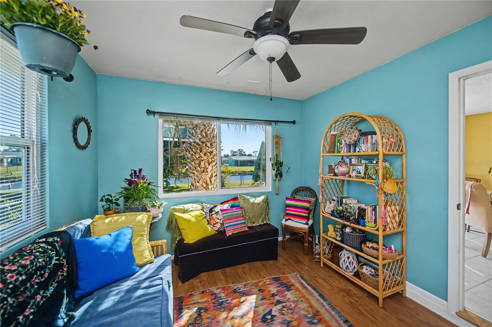 Image 28 of 62 For 242 Annapolis Lane