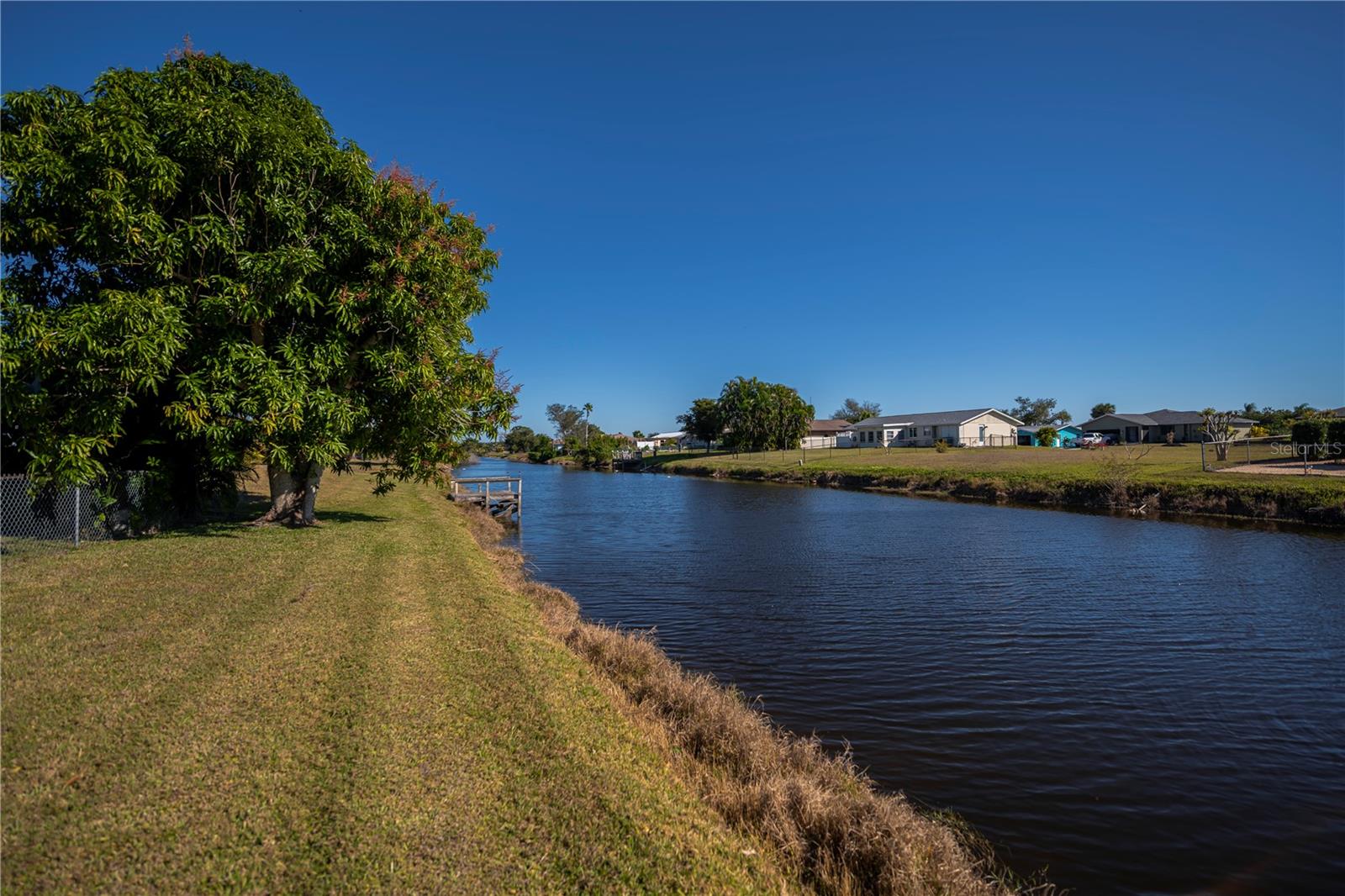 Image 49 of 62 For 242 Annapolis Lane