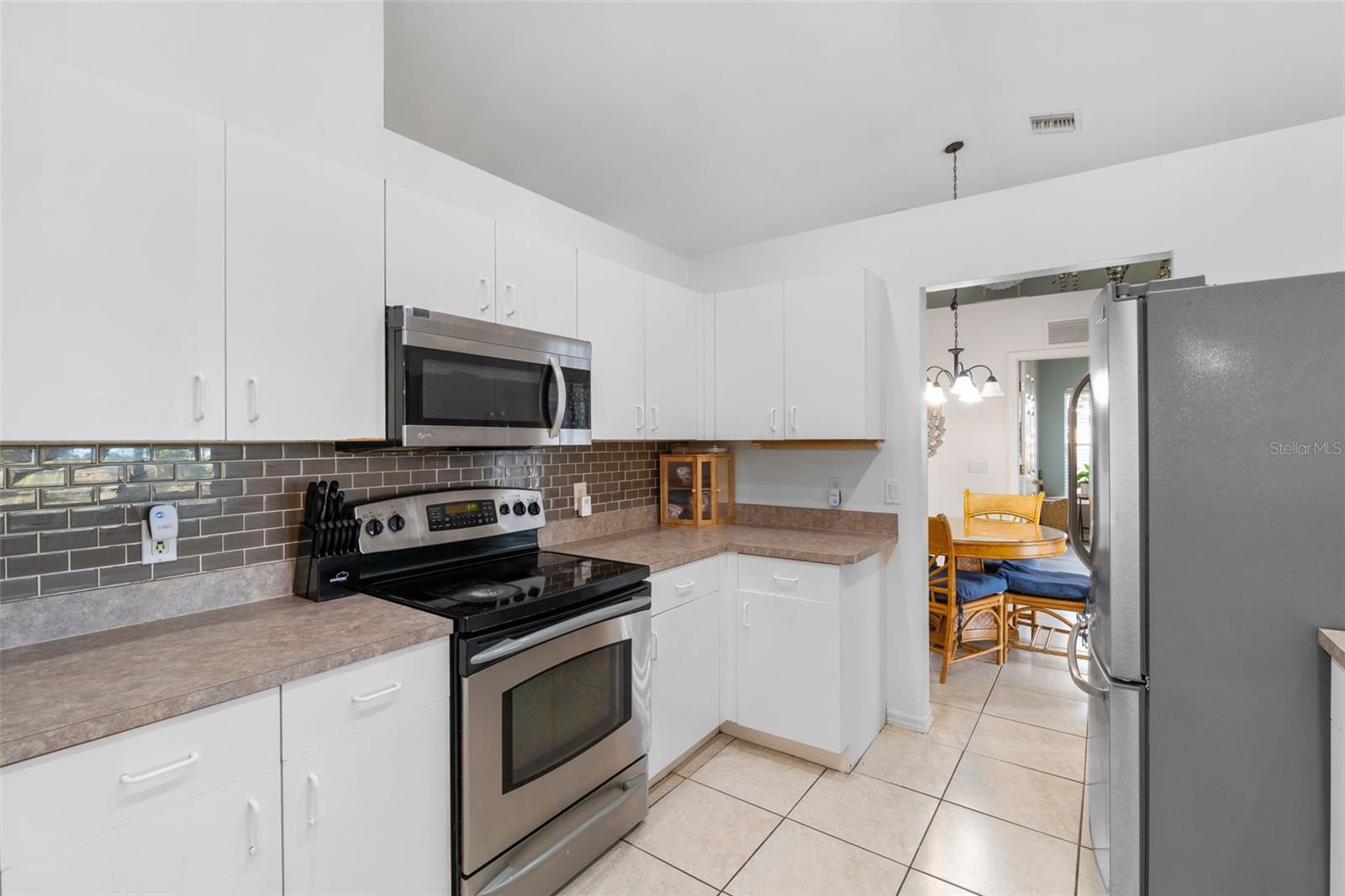 Image 12 of 56 For 4413 Hansard Avenue