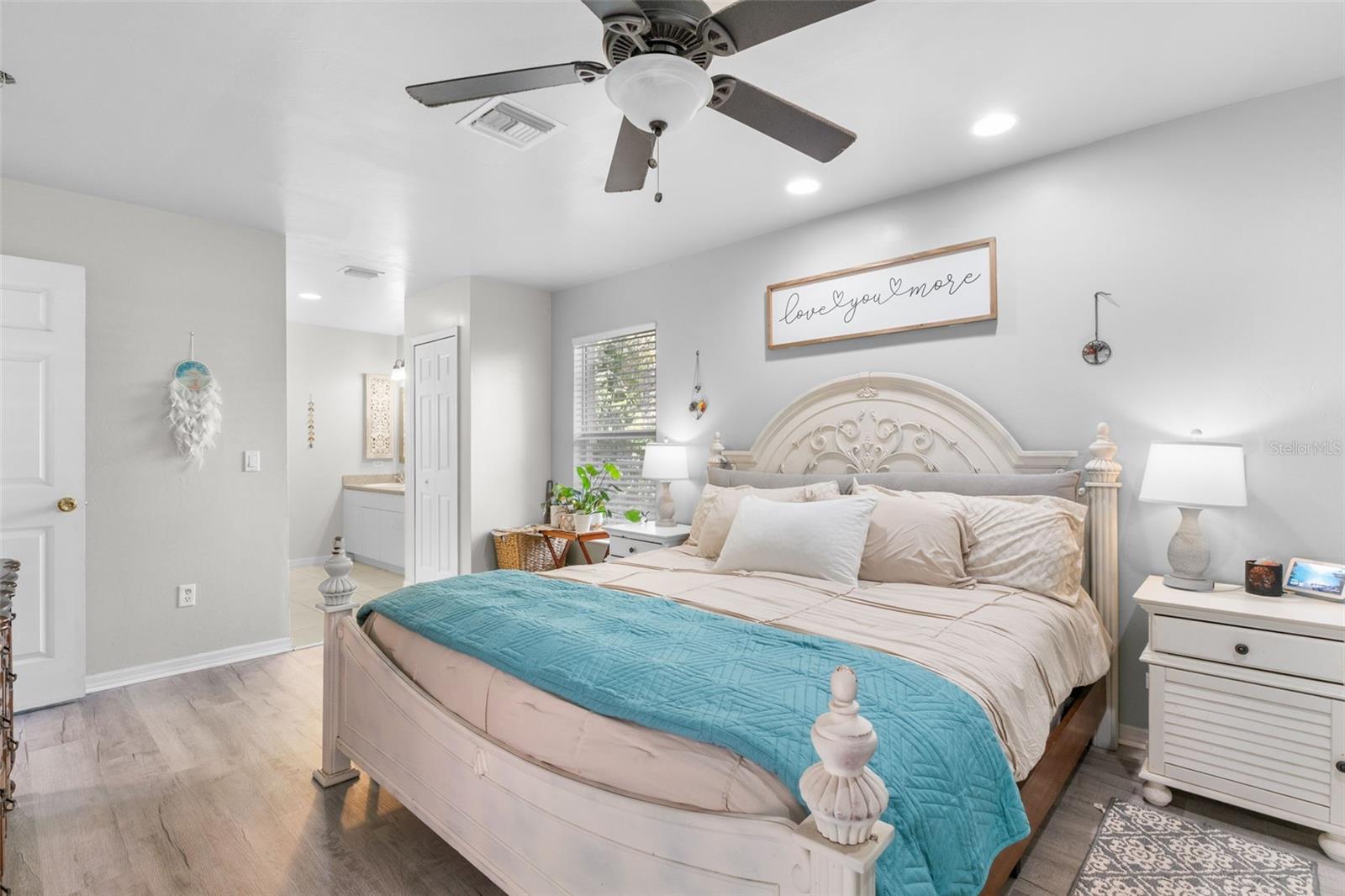 Image 17 of 56 For 4413 Hansard Avenue