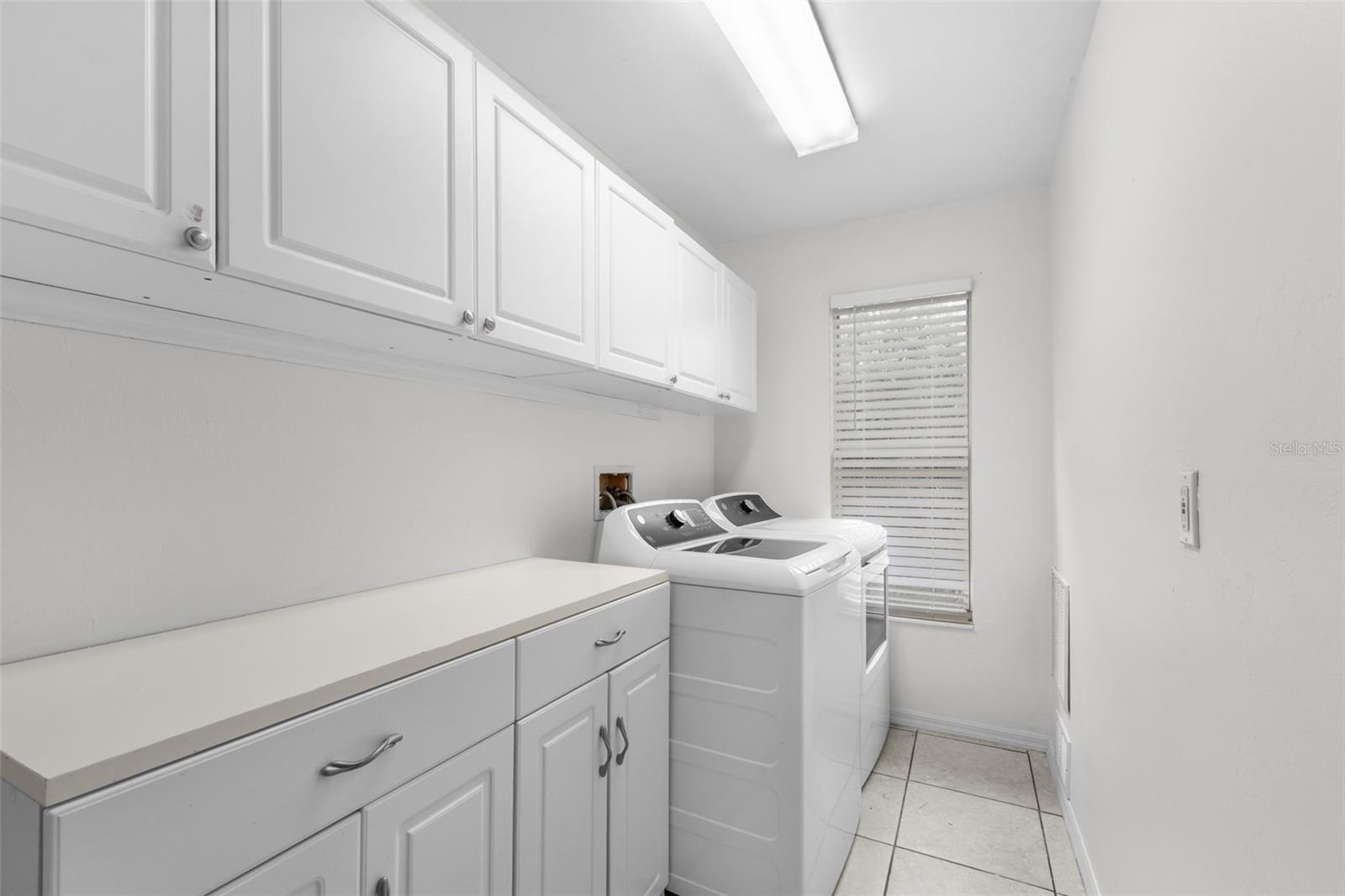 Image 24 of 56 For 4413 Hansard Avenue