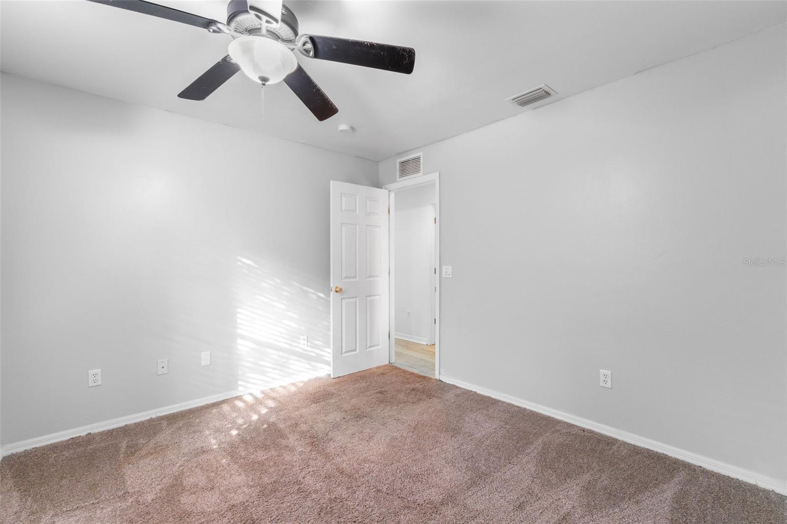 Image 31 of 56 For 4413 Hansard Avenue