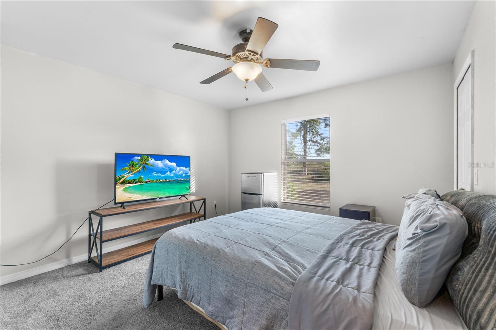 Image 32 of 56 For 4413 Hansard Avenue