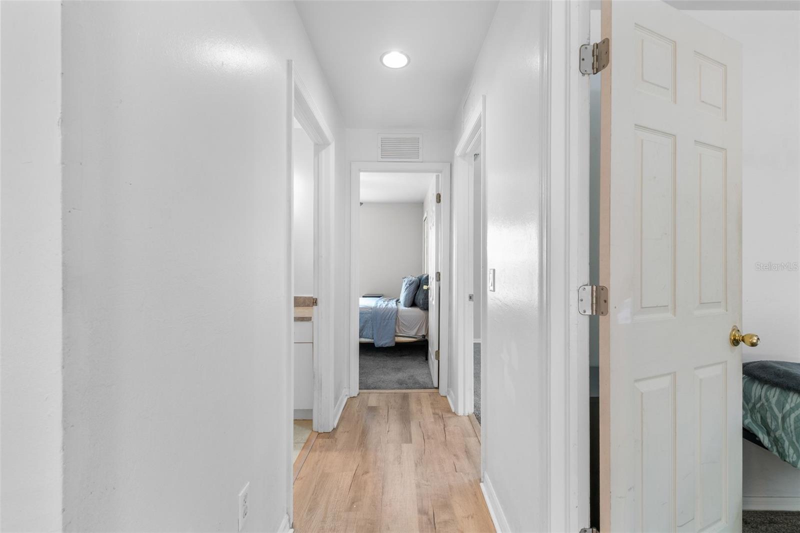 Image 34 of 56 For 4413 Hansard Avenue