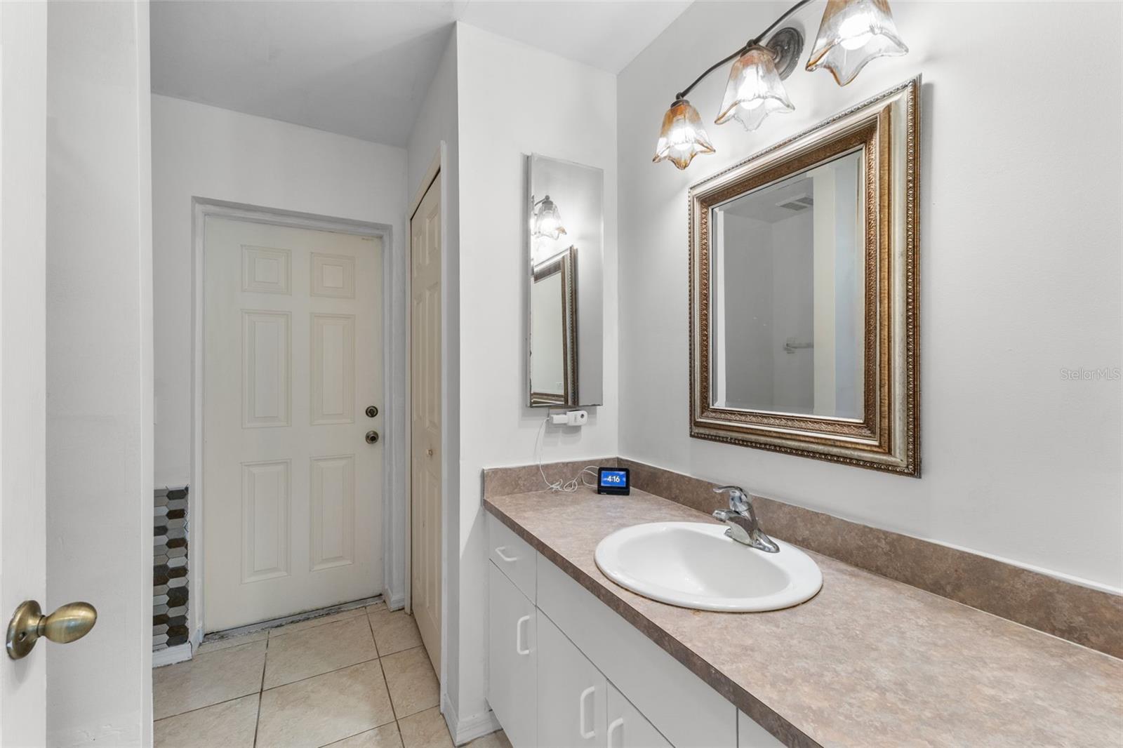 Image 35 of 56 For 4413 Hansard Avenue