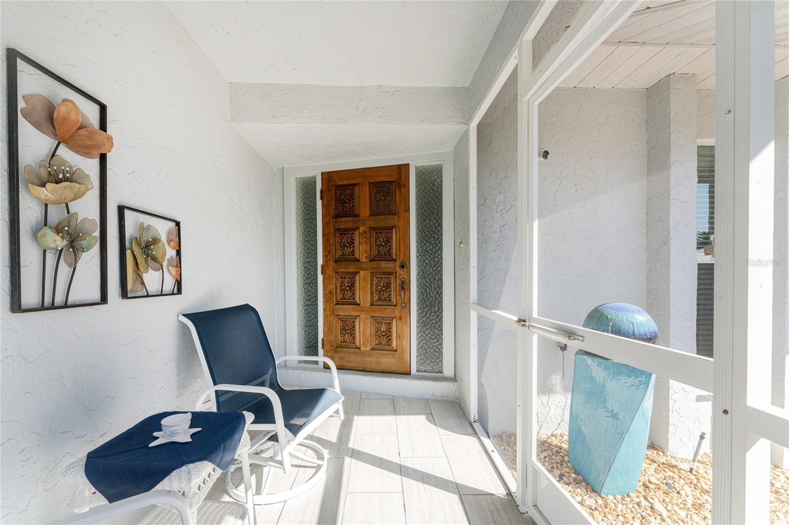 Image 3 of 69 For 946 Messina Dr