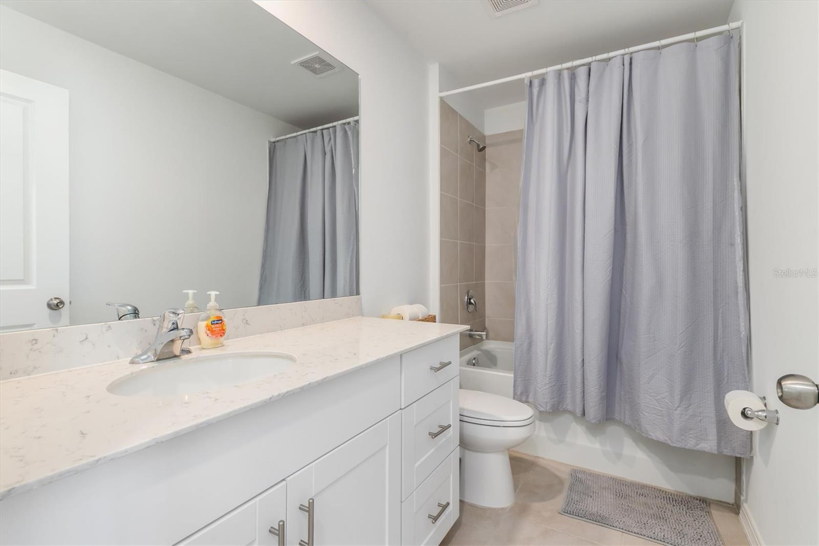 Image 23 of 45 For 17809 Belforte Court