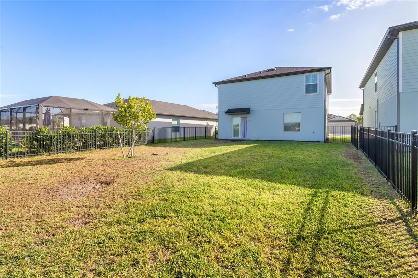 Image 26 of 45 For 17809 Belforte Court