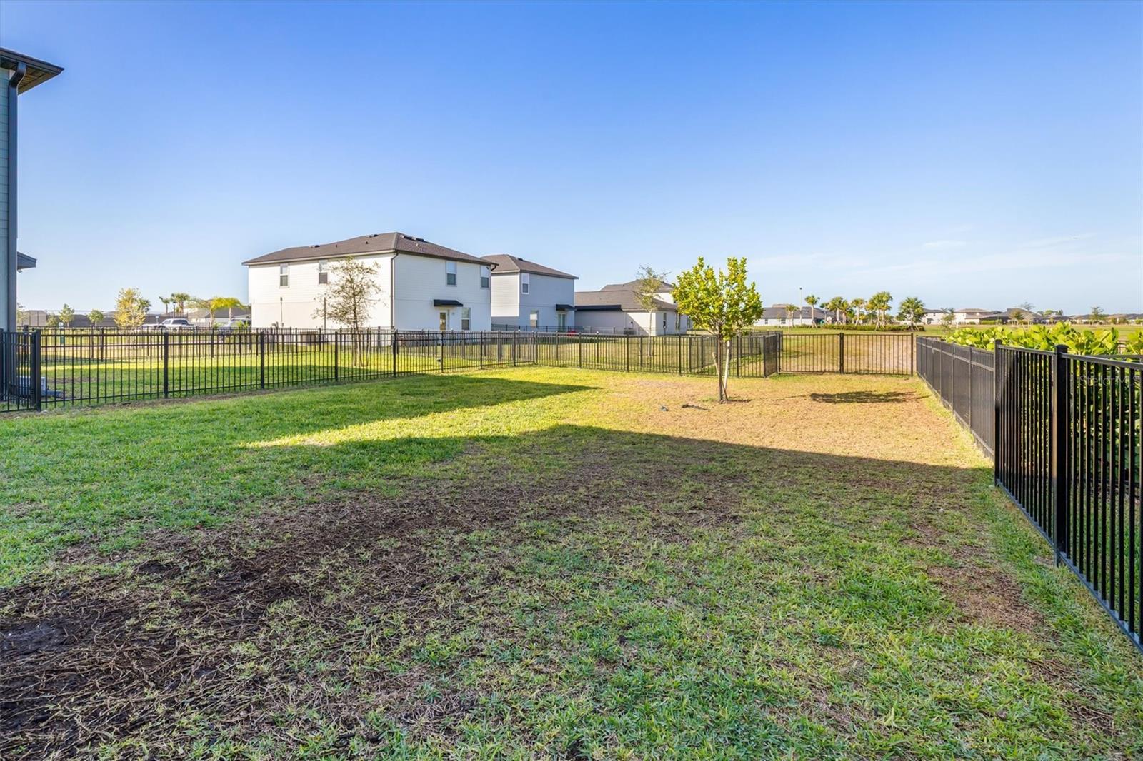 Image 37 of 45 For 17809 Belforte Court