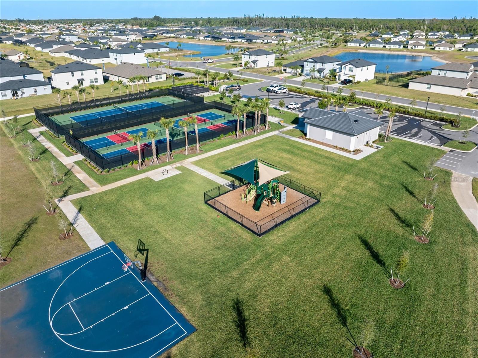 Image 42 of 45 For 17809 Belforte Court