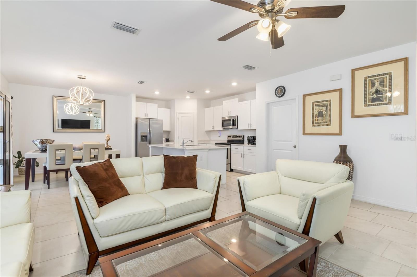 Image 5 of 45 For 17809 Belforte Court