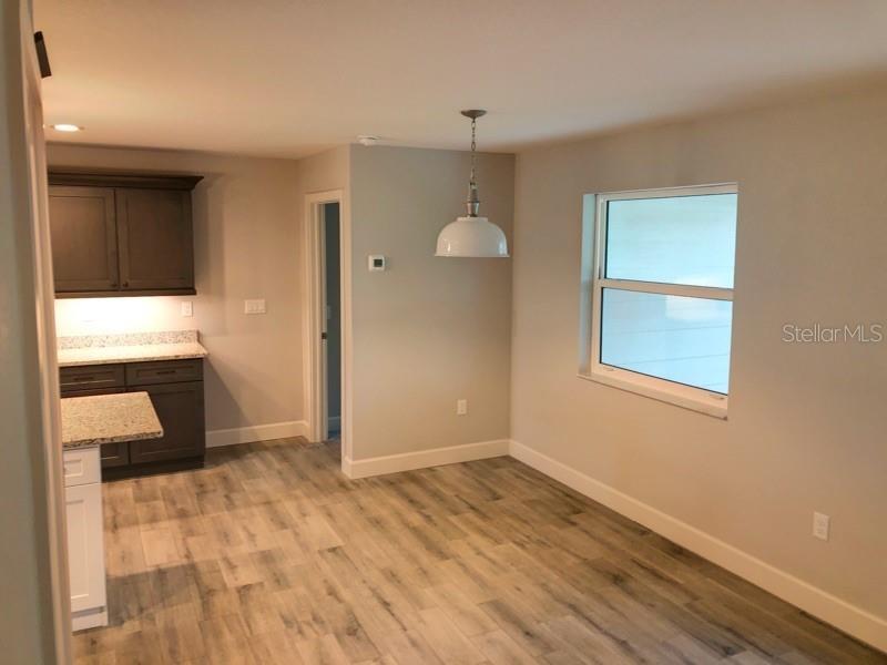 Image 12 of 30 For 399 Carmalita Street 112