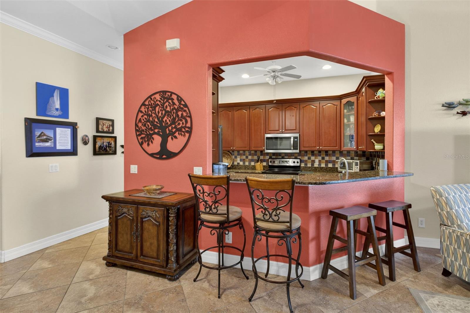 Image 8 of 38 For 1323 Mediterranean Drive 222