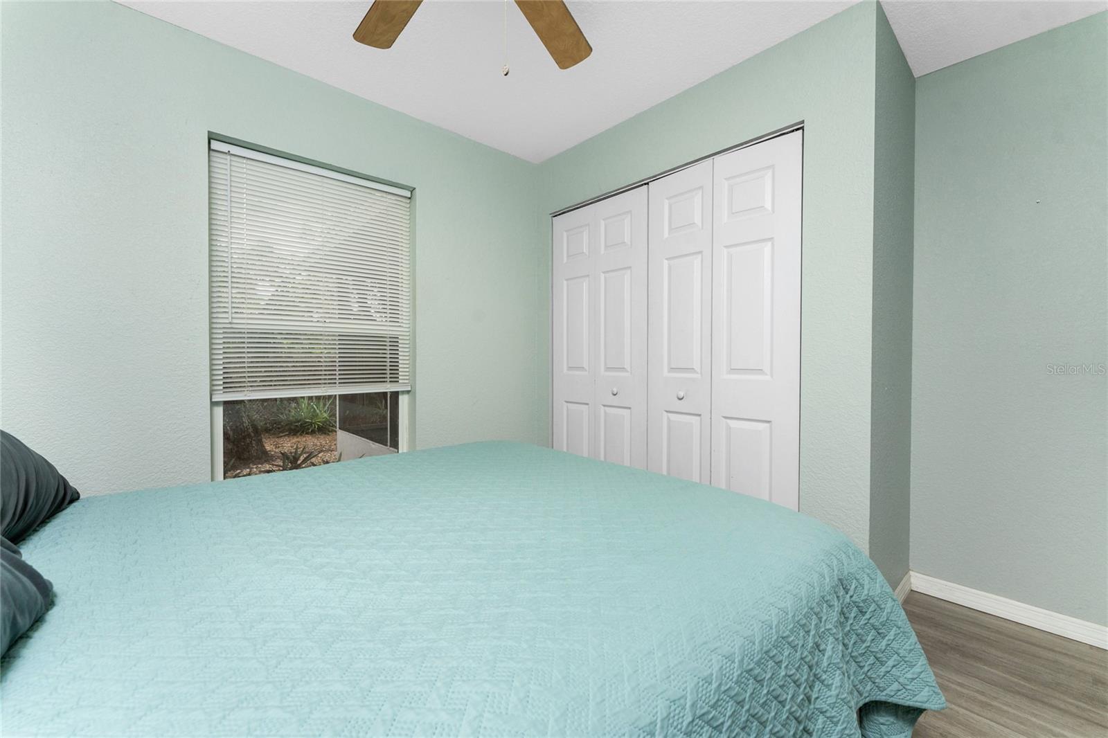 Image 18 of 41 For 2843 Abbotsford Street