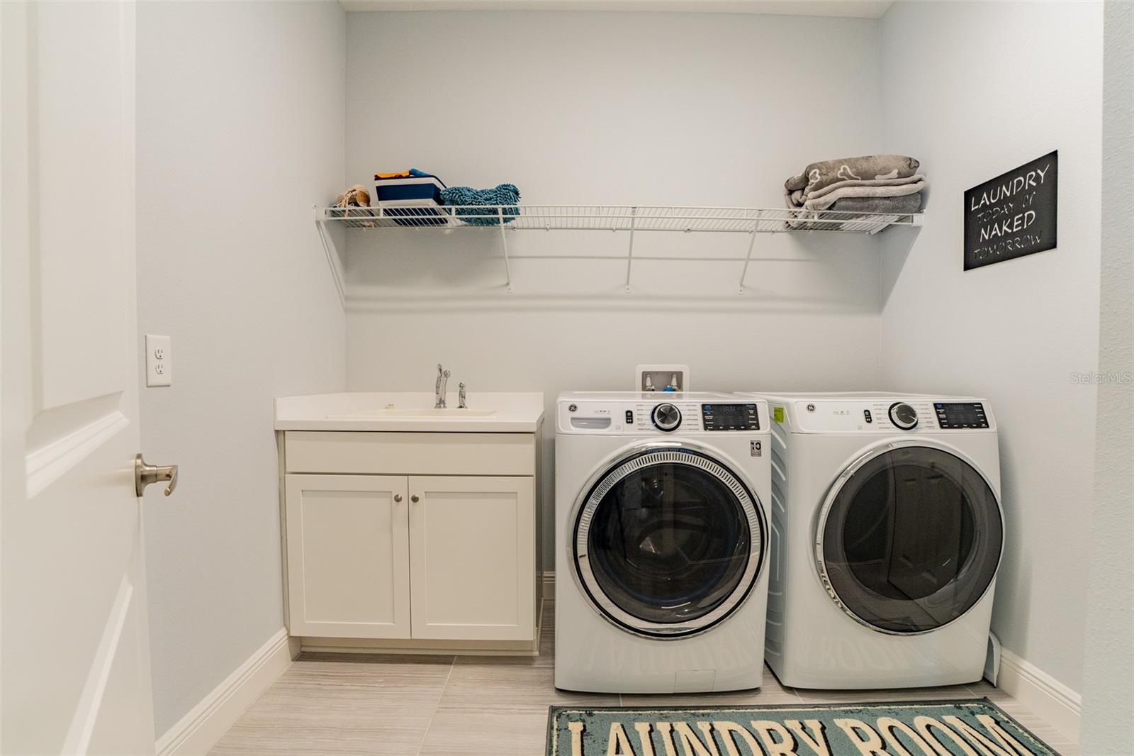 Image 25 of 54 For 12525 Palatka Drive