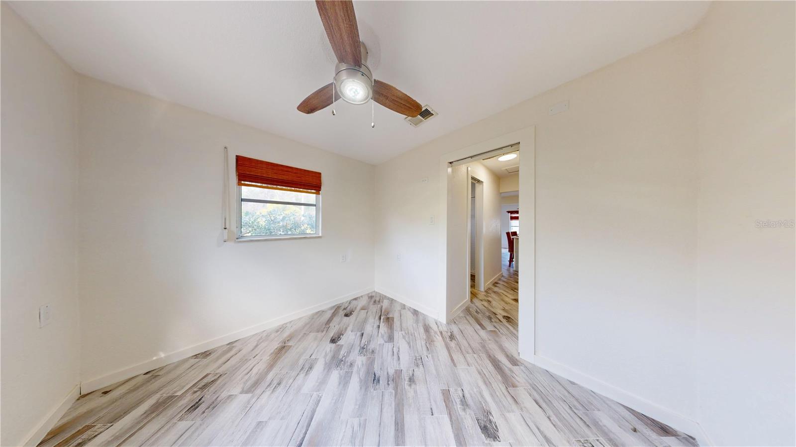 Image 19 of 29 For 6057 Florida Street