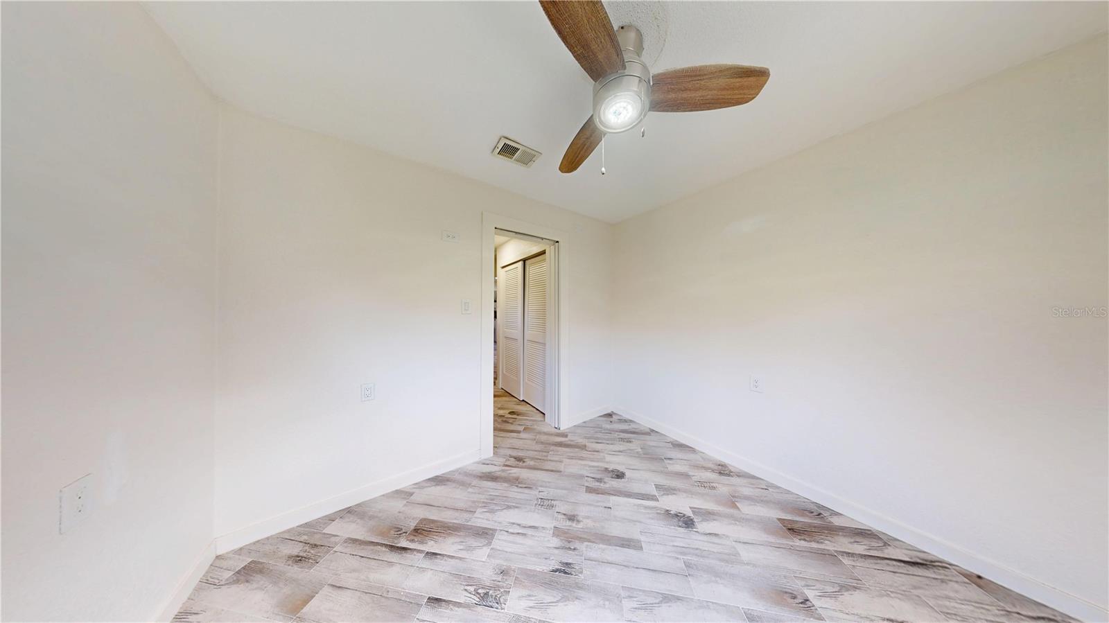 Image 20 of 29 For 6057 Florida Street