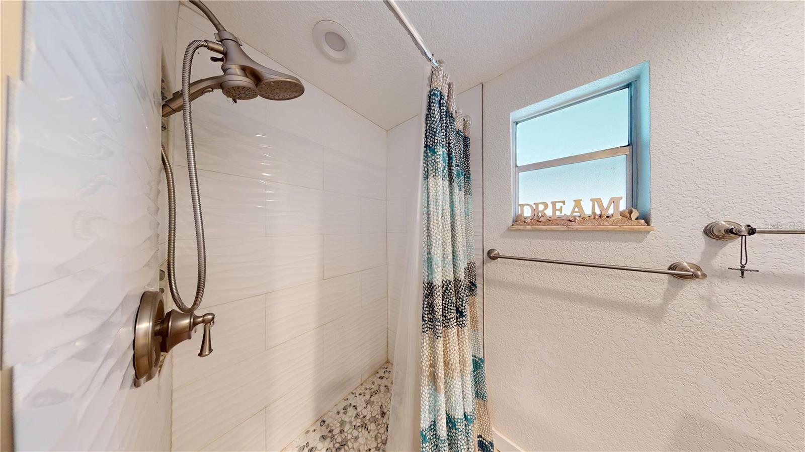 Image 24 of 29 For 6057 Florida Street