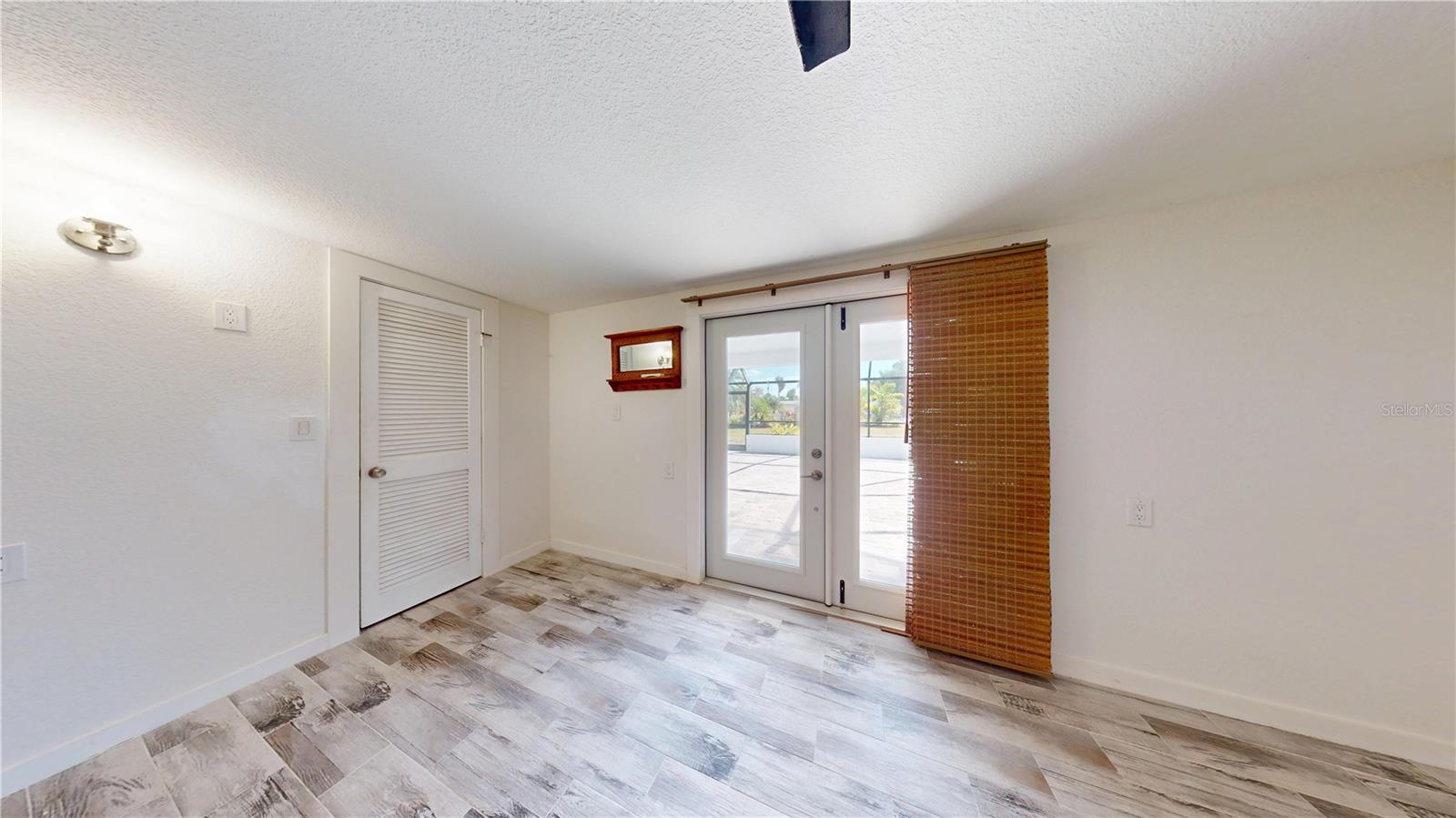 Image 27 of 29 For 6057 Florida Street